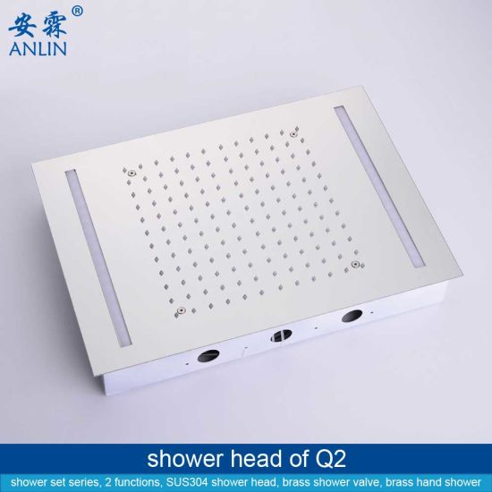 当代浴室LED轻雨淋浴系统