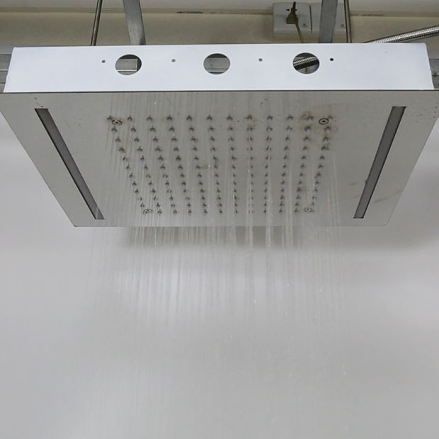 20英寸360*500mm LED灯步行淋浴外壳